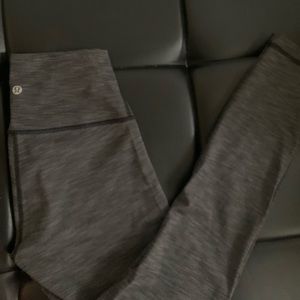 Lulu lemon sz4